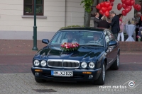 0001-20150522-hochzeit-vor-standesamt-009-