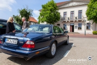 0004-20150522-hochzeit-vor-standesamt-015-