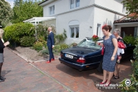 0162-20150522-hochzeit-standesamt-garten-001-